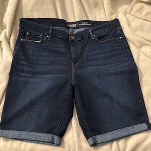 Levi's Signature Dark Blue Bermuda Shorts